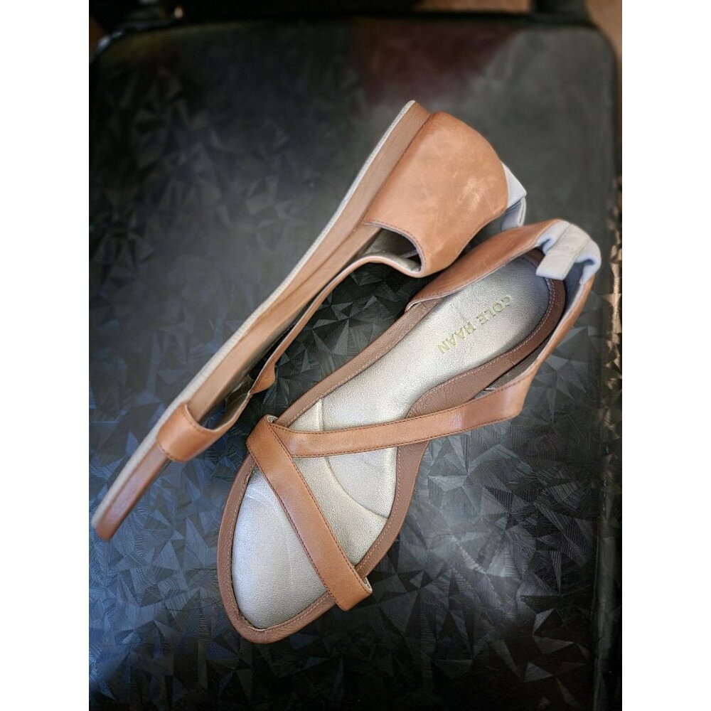Cole Haan Womens Tan Open-Toe Sandals With Nike Air Sole & White Accent Size 9.5 - Picture 5 of 7